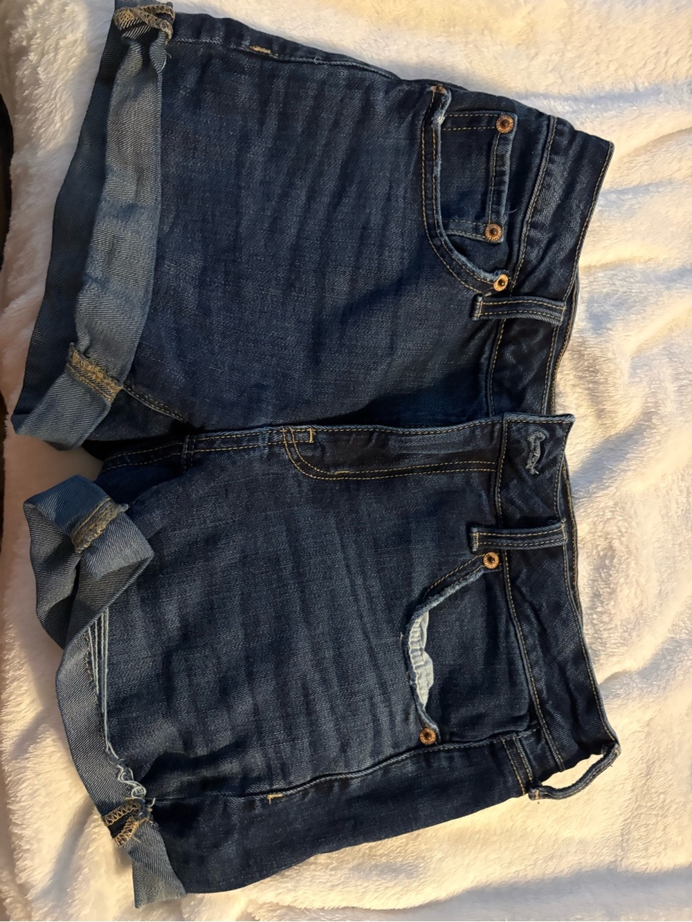 American Eagle Outfitters Dark Blue Denim Slim Shorts size 4